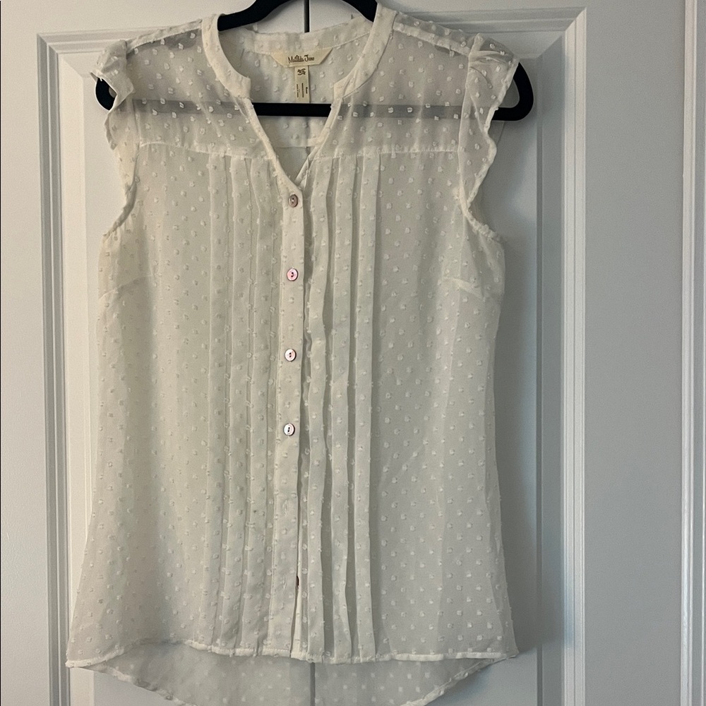 Matilda Jane Cream Swiss Dot Sleeveless Pintuck Blouse